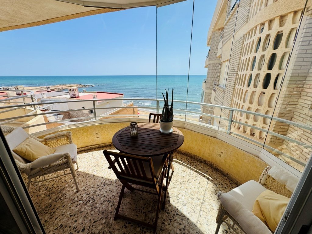 Appartement mit 3 Schlafzimmern, 2 Bädern und Tiefgaragenstellplatz direkt am Strand von La Mata - 19