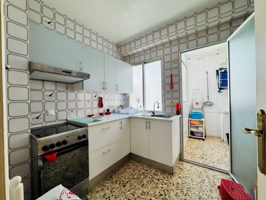 Appartement mit 3 Schlafzimmern, 2 Bädern und Tiefgaragenstellplatz direkt am Strand von La Mata - 21