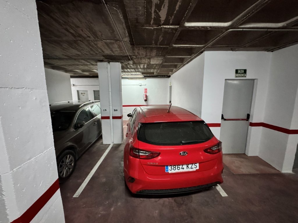 Appartement mit 3 Schlafzimmern, 2 Bädern und Tiefgaragenstellplatz direkt am Strand von La Mata - 25
