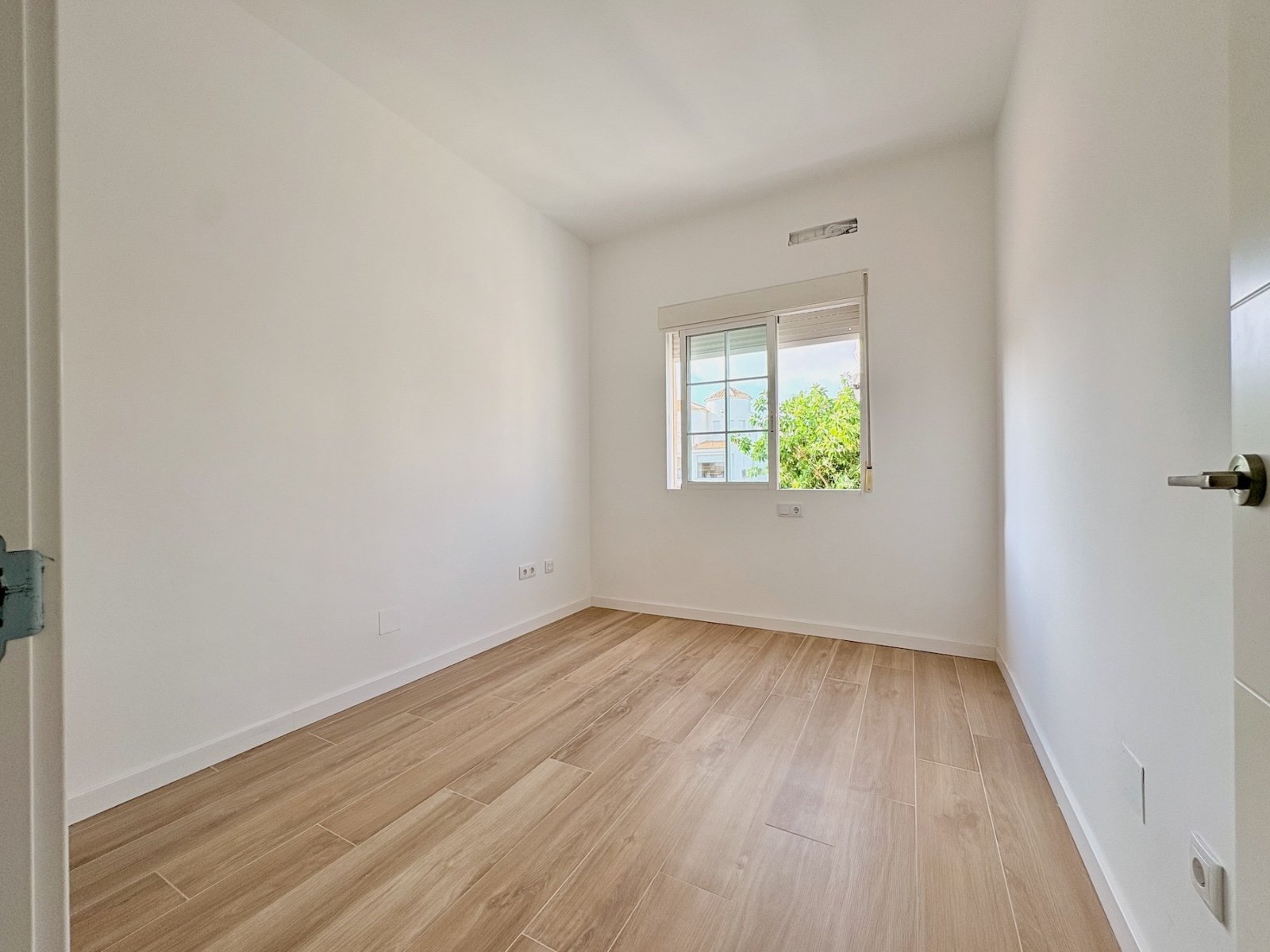 Villa mit 4 Schlafzimmern, 2 Bädern und Gemeinschaftspool - 19