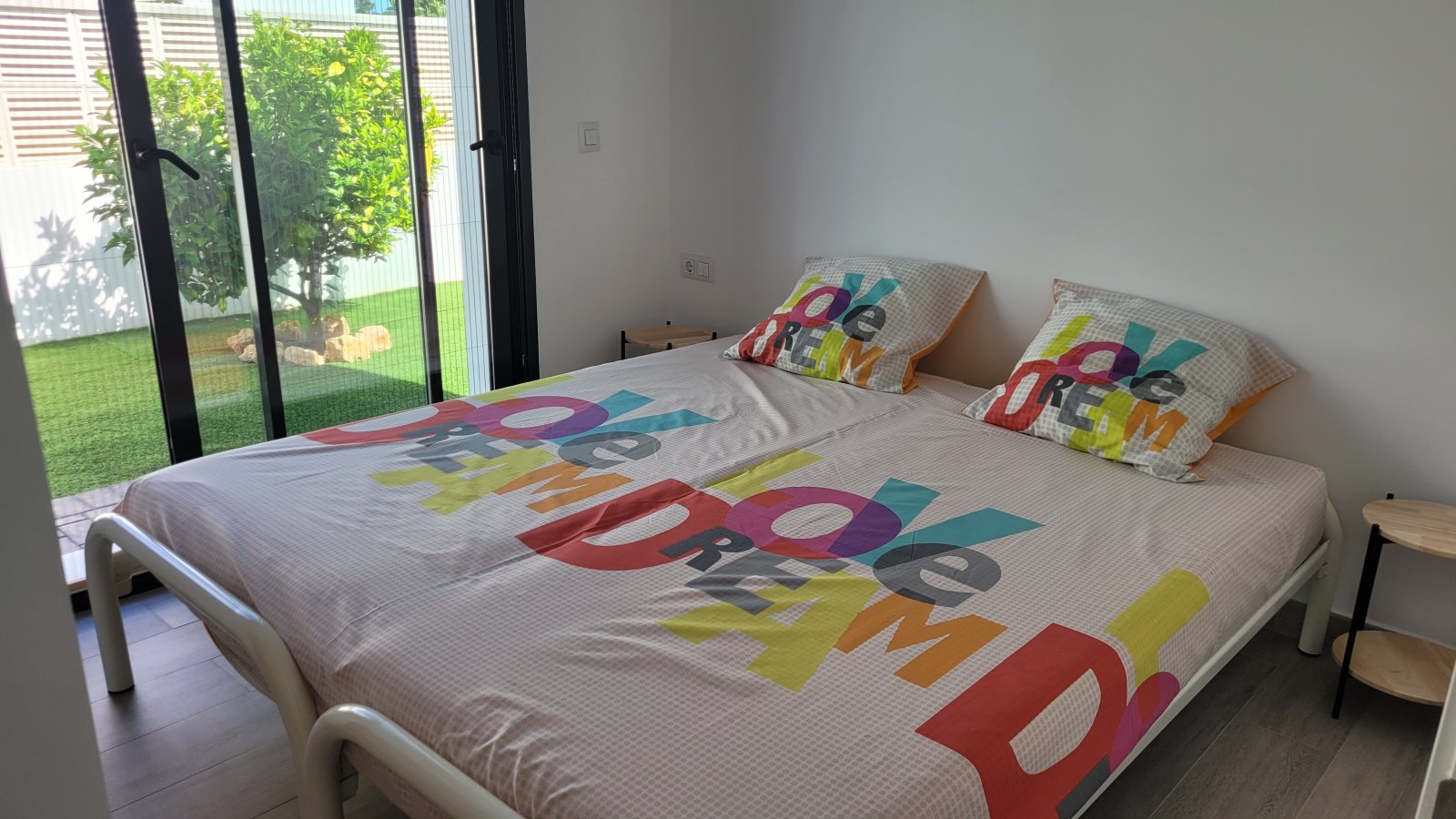 Moderne Villa mit 3 Schlafzimmern, 2 Bädern, beheiztem Pool und Touristenmietlizenz - 18