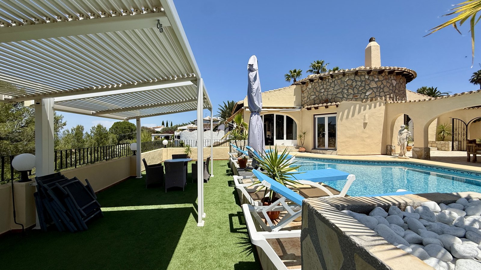 Exklusive Villa mit Pool und hochwertiger Ausstattung in Monte Pego - 4