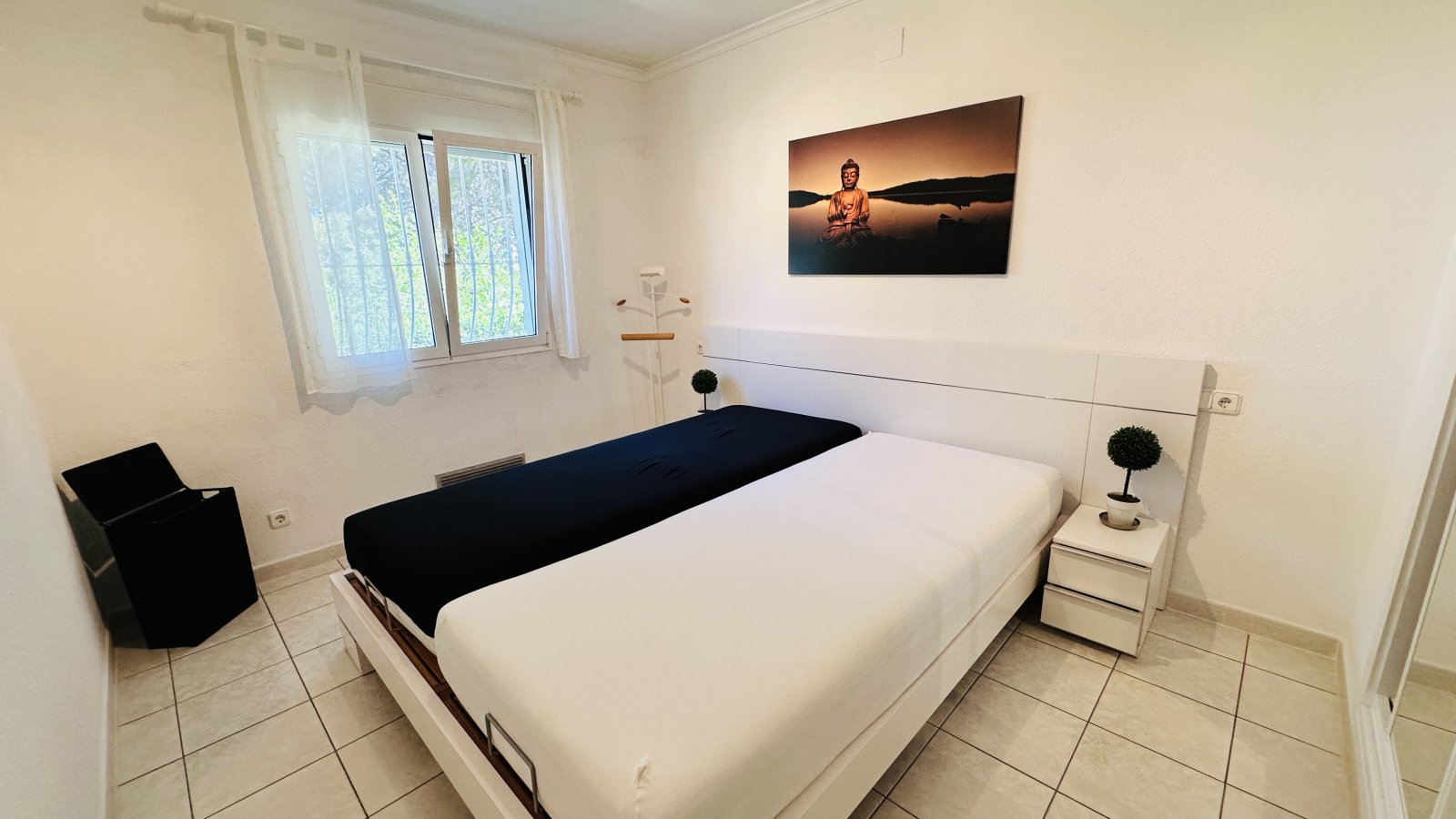 Sehr gepflegte Villa mit großem Grundstück, großem Pool, Tennisplatz, Brunnen, Garage, Heizung, Klima und vielen Extras - 18