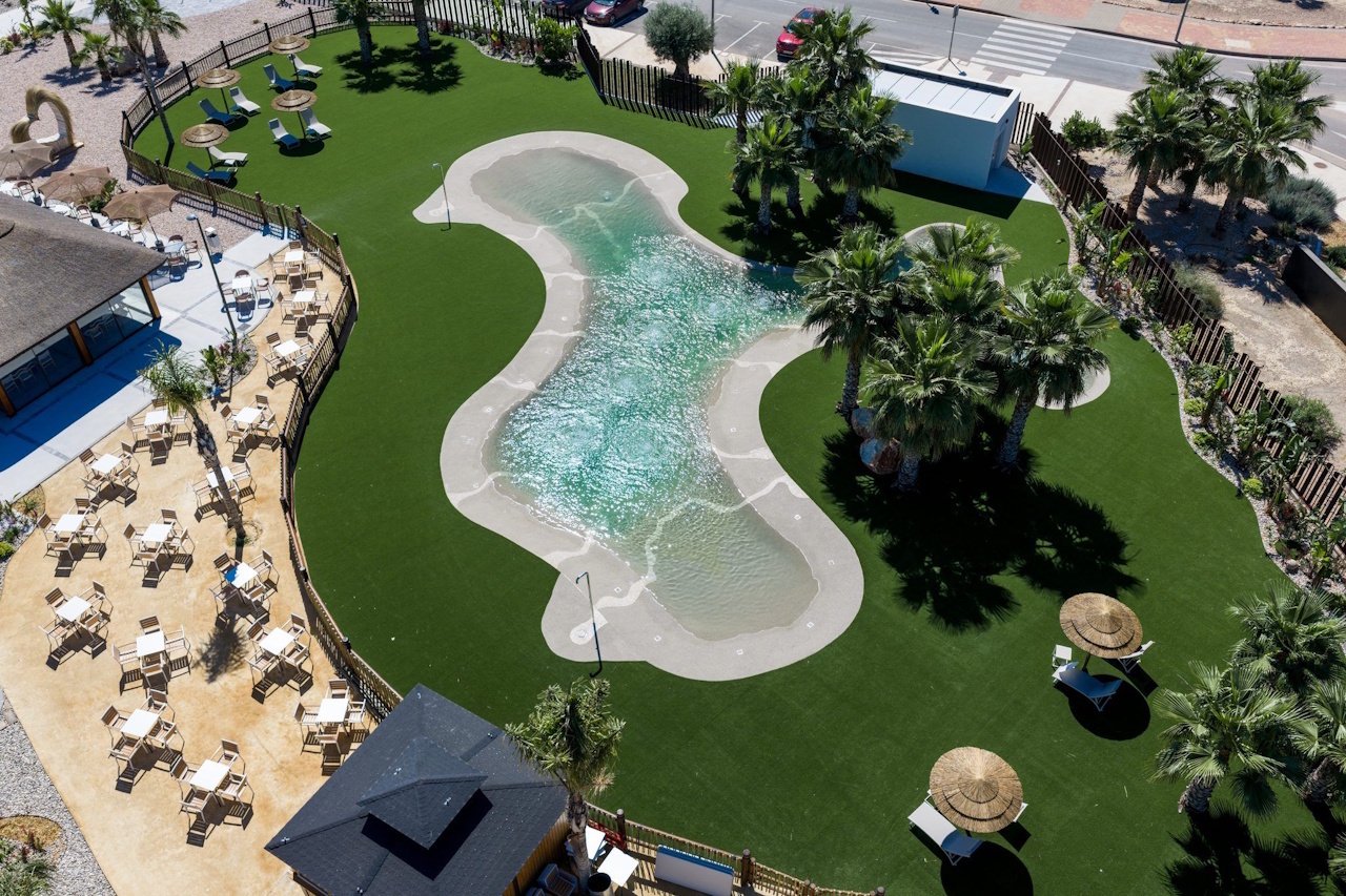 Obergeschoss-Wohnungen mit 2 Schlafzimmern, 2 Bädern, Dachterrasse, Kfz-Stellplatz und Gemeinschaftspool im El Alba Mediterranean Resort - 18