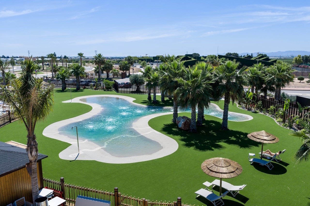 Obergeschoss-Wohnungen mit 2 Schlafzimmern, 2 Bädern, Dachterrasse, Kfz-Stellplatz und Gemeinschaftspool im El Alba Mediterranean Resort - 13