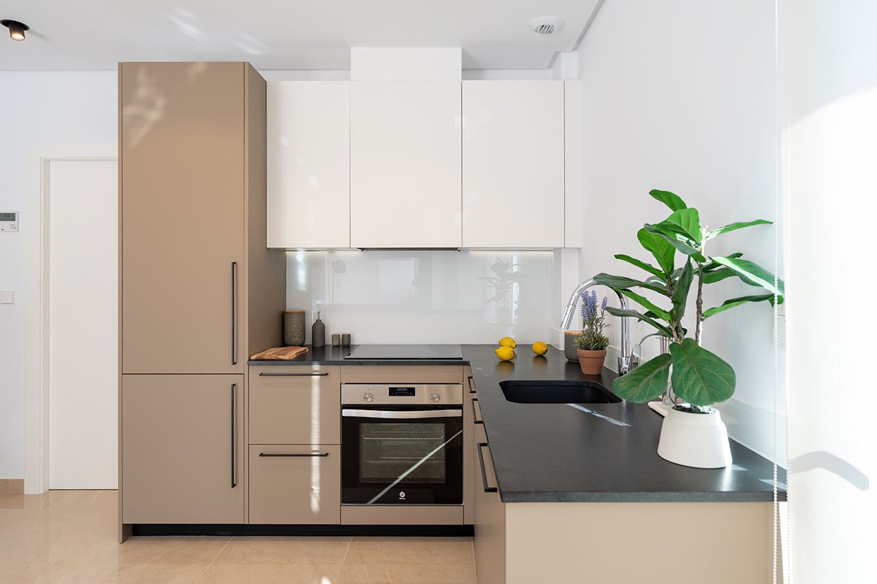 Moderne Doppelhaus-Villen mit 3 Schlafzimmern, 3 Bädern und Gemeinschaftspool nur 500 m vom kilometerlangen Sandstrand - 5