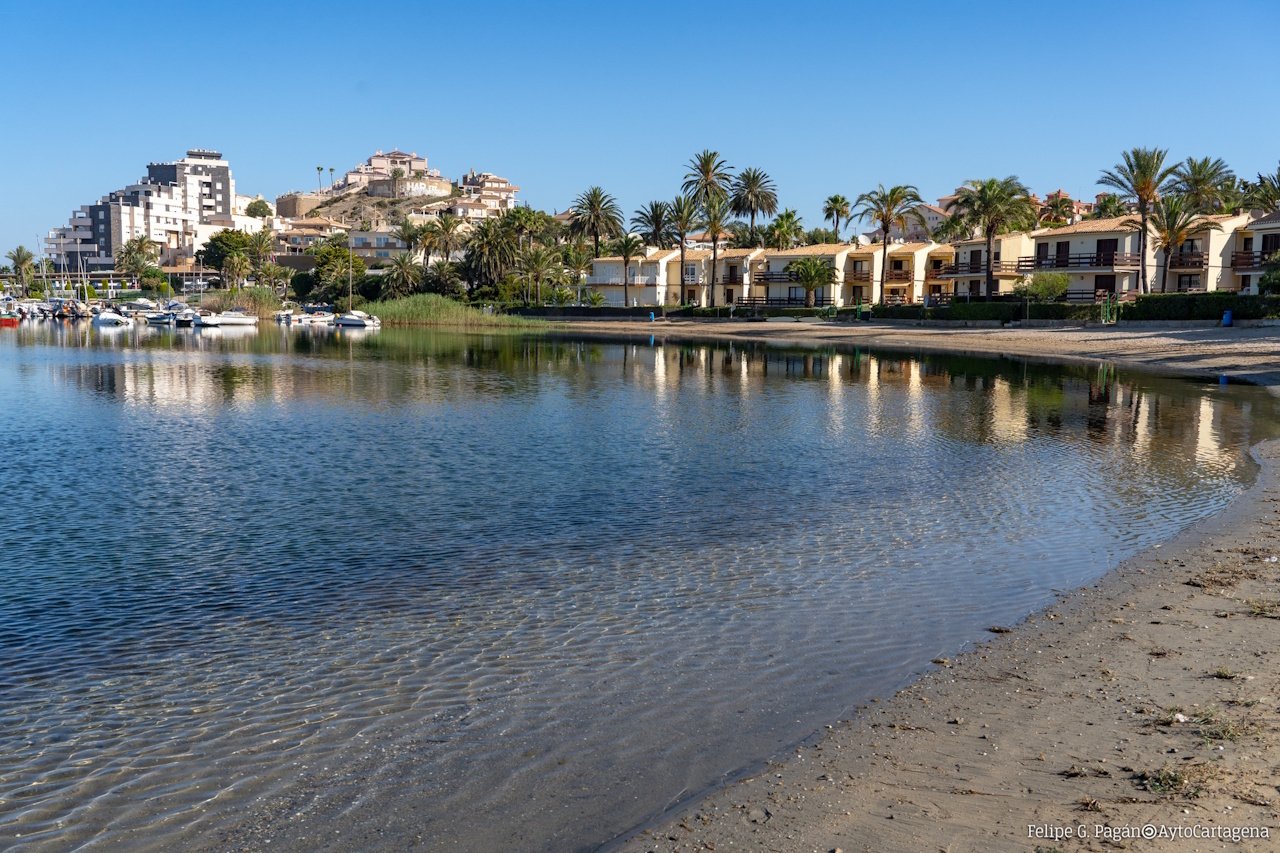 Erdgeschoss-Wohnungen mit 3 Schlafzimmern, 2 Badezimmern, Klimaanlage, Kfz-Stellplatz und Gemeinschaftspool im Herzen des La Manga Club - 25