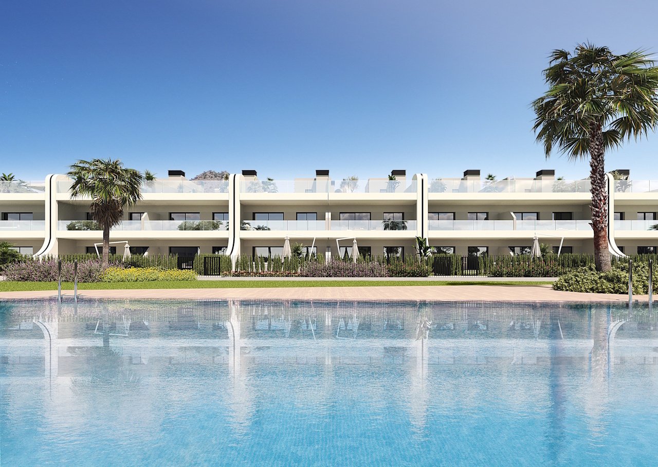 Erdgeschoss-Wohnungen mit 3 Schlafzimmern, 2 Badezimmern, Klimaanlage, Kfz-Stellplatz und Gemeinschaftspool im Herzen des La Manga Club - 2