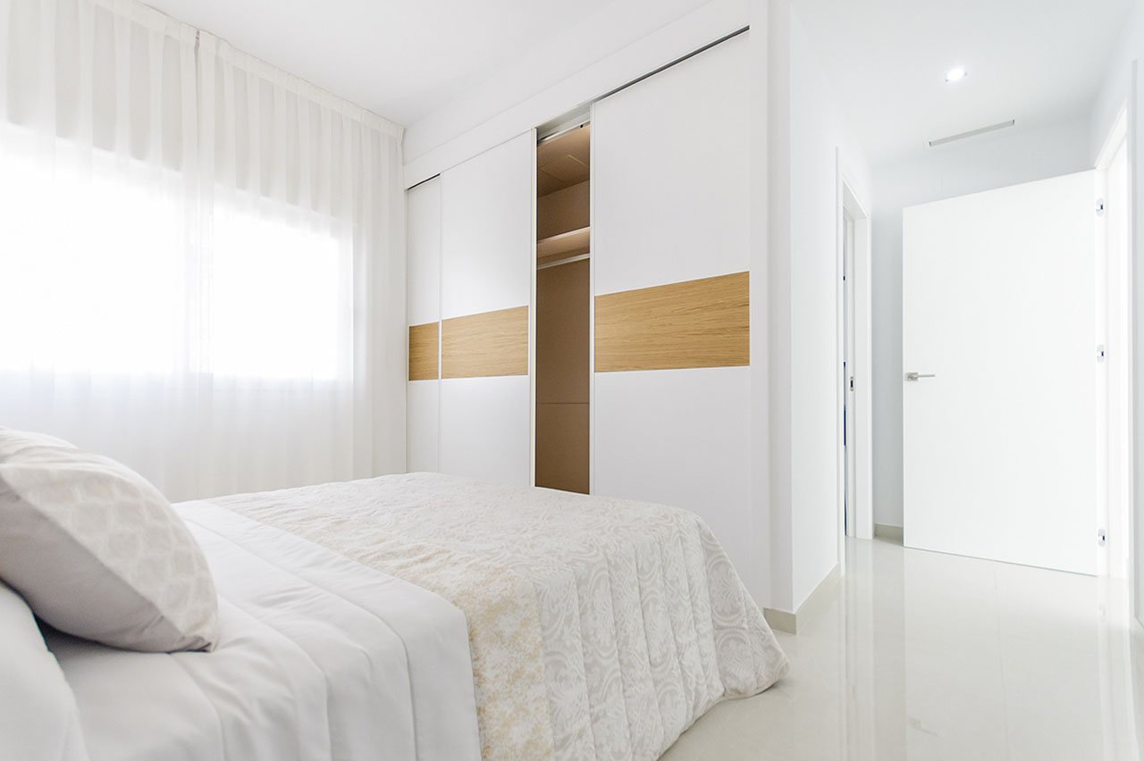 Moderne Villen mit 3 Schlafzimmern, 3 Bädern, Dachterrasse, Privatpool, Kfz-Stellplatz und optionalem Keller - 24