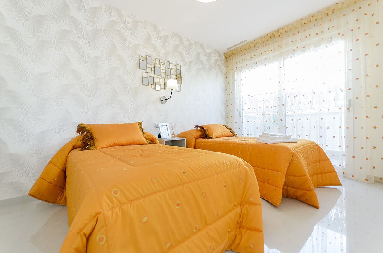 Moderne Villen mit 3 Schlafzimmern, 3 Bädern, Dachterrasse, Privatpool, Kfz-Stellplatz und optionalem Keller - 15