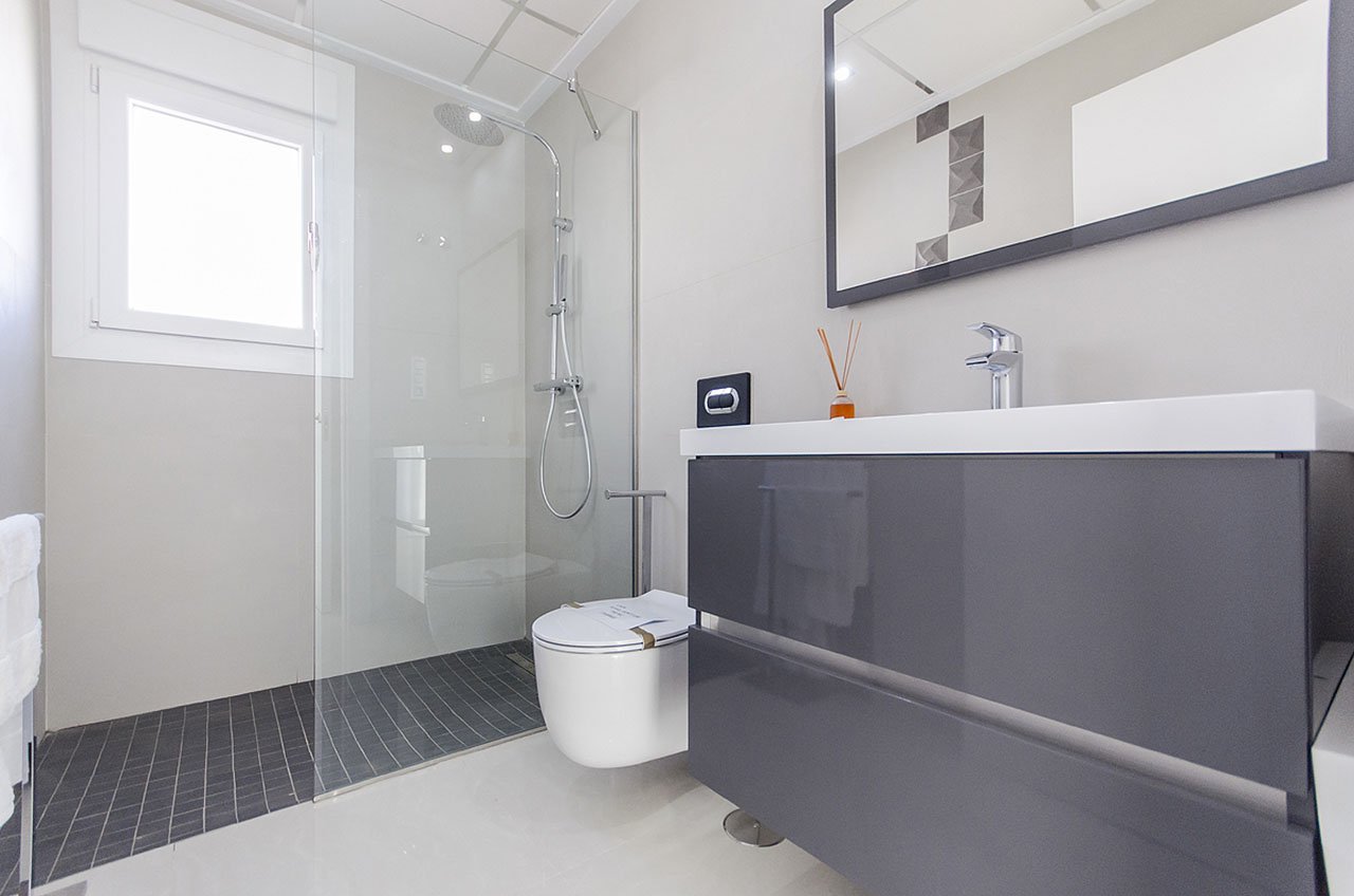 Moderne Villen mit 3 Schlafzimmern, 3 Bädern, Dachterrasse, Privatpool, Kfz-Stellplatz und optionalem Keller - 18
