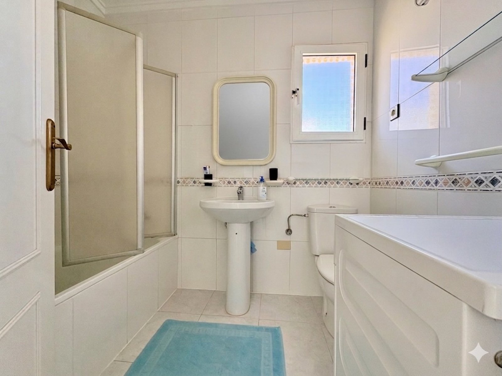 Apartment mit 3 Schlafzimmern, privater Dachterrasse, Meerblick, Pool und Tennisplatz in La Florida - 12