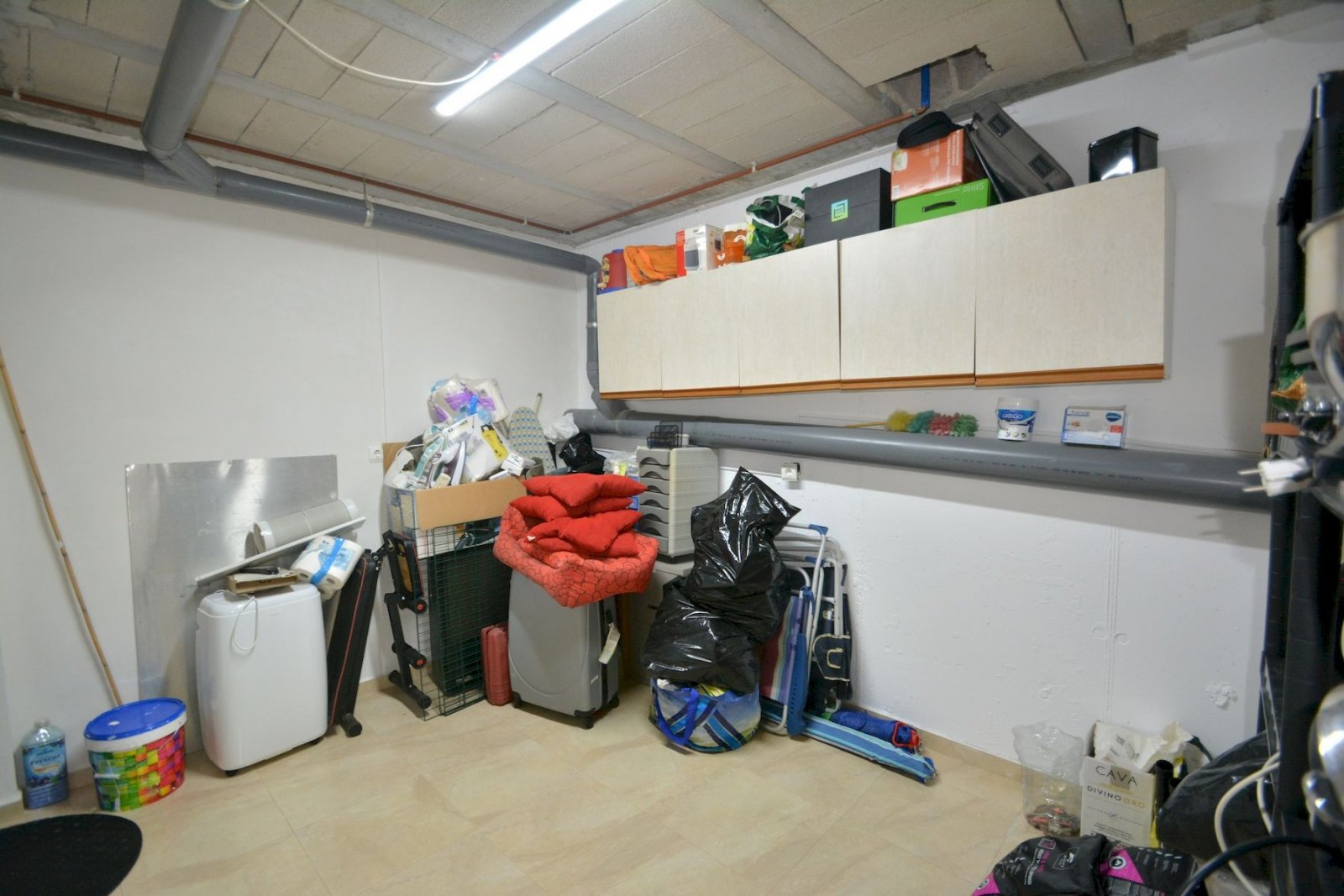 Doppelhaushälfte mit 2 Schlafzimmern, 2 Bädern, Garage und Gemeinschaftspool - 9
