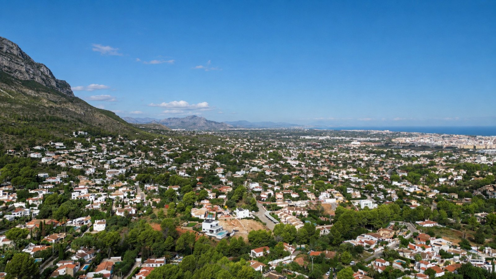 Modernisierte Villa mit Meerblick, 2 Schlafzimmern und Privatpool - 4