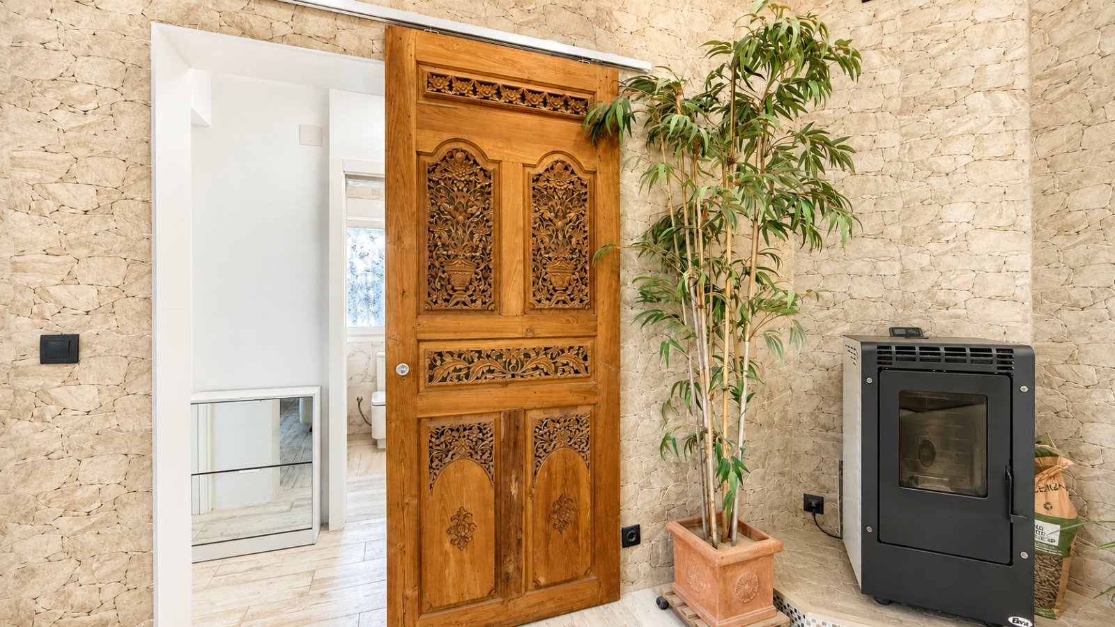 Modernisierte Villa mit Meerblick, 2 Schlafzimmern und Privatpool - 16