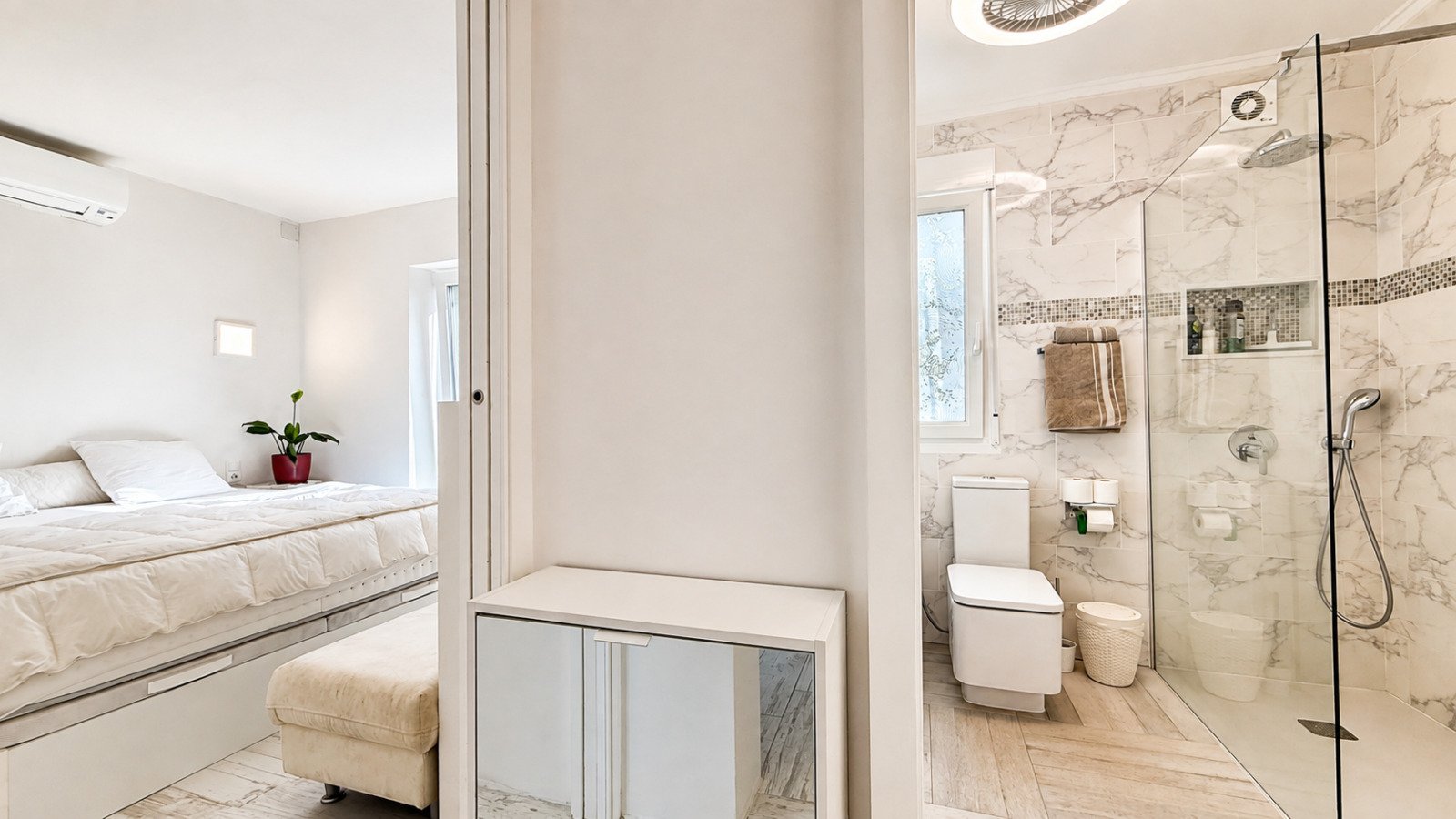 Modernisierte Villa mit Meerblick, 2 Schlafzimmern und Privatpool - 19