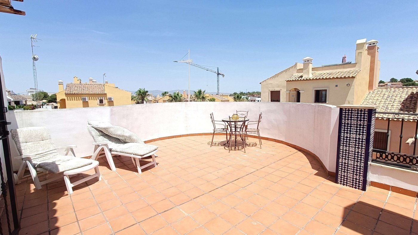 Außergewöhnliche Doppelhaushälfte mit 3 Schlafzimmern, 2 Bädern, separatem Gästebereich und privatem Pool im Herzen des La Finca Golf & Spa Resorts - 27