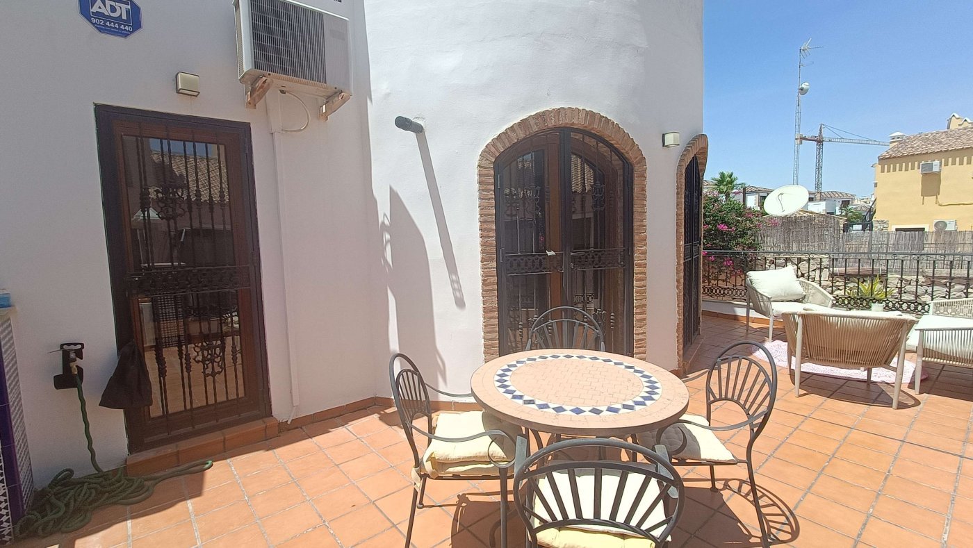 Außergewöhnliche Doppelhaushälfte mit 3 Schlafzimmern, 2 Bädern, separatem Gästebereich und privatem Pool im Herzen des La Finca Golf & Spa Resorts - 45