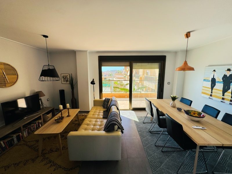 Wunderschöne renovierte Wohnung mit Meerblick in erster Strandreihe in La Mata - 3