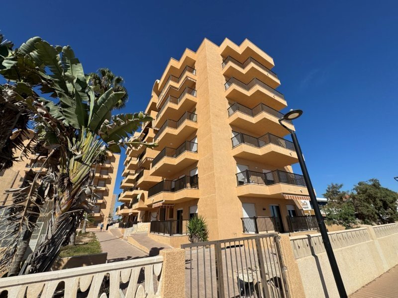 Wunderschöne renovierte Wohnung mit Meerblick in erster Strandreihe in La Mata - 35