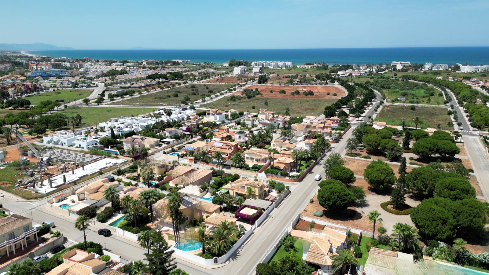 Einzigartige Traumvilla nahe Denia mit großem Eckgrundstück nur wenige Gehminuten vom Meer entfernt - 37