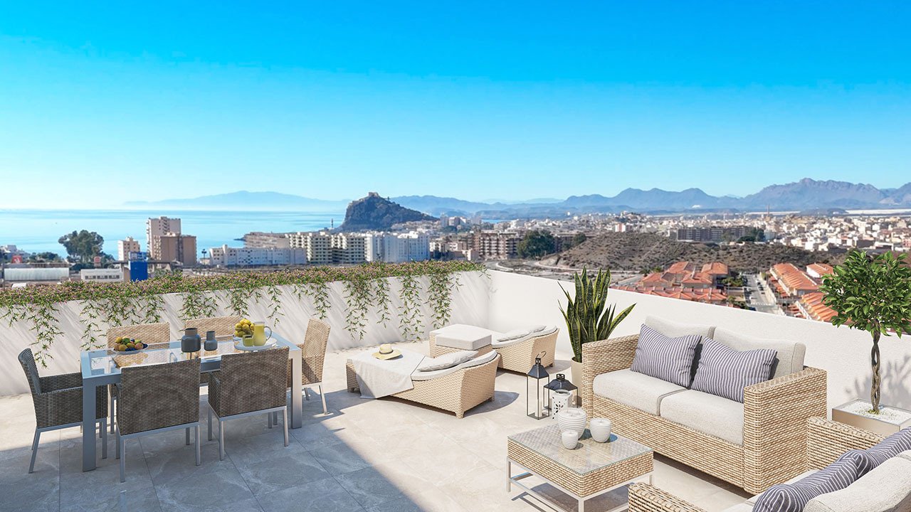 Villen mit 4 Schlafzimmern, 3 Bädern, Dachterrasse mit Meerblick, Tiefgaragenstellplatz und Gemeinschaftspool nur ca. 700 m vom Strand - 5