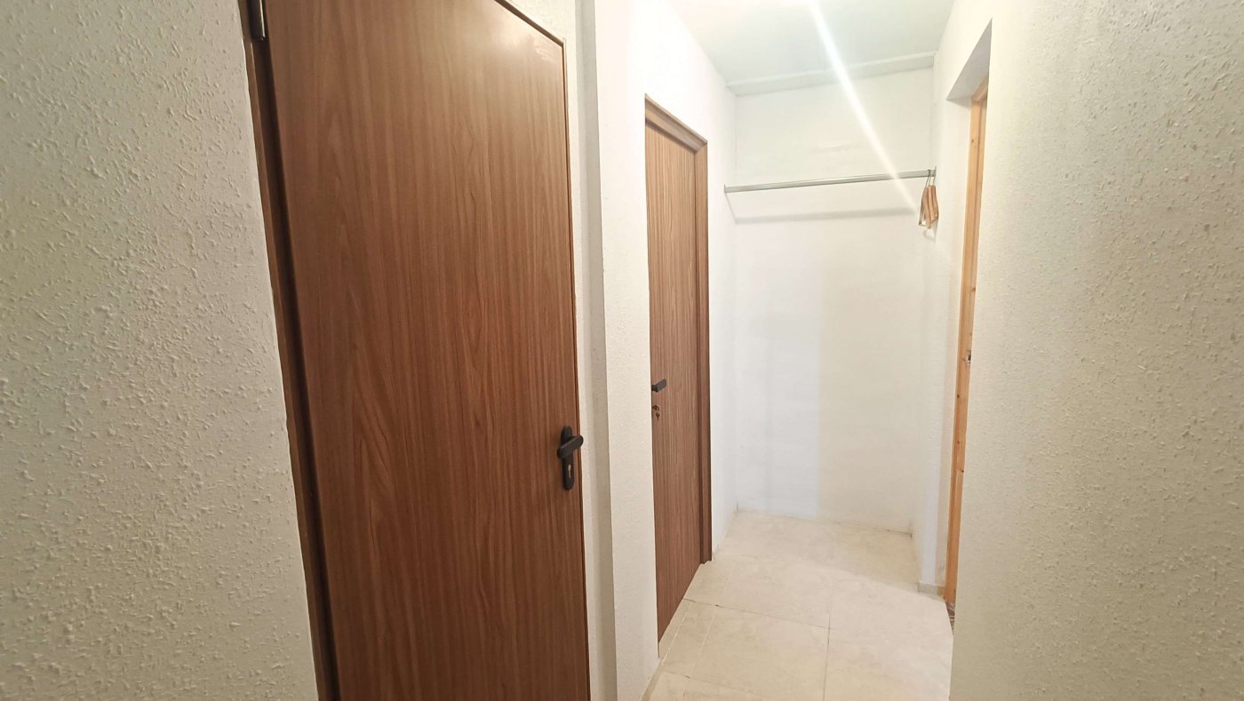 Atemberaubende freistehende Villa mit privatem Pool, separatem Gästeappartement, Garage und Kellerräumen am Stadtrand von Crevillent - 29