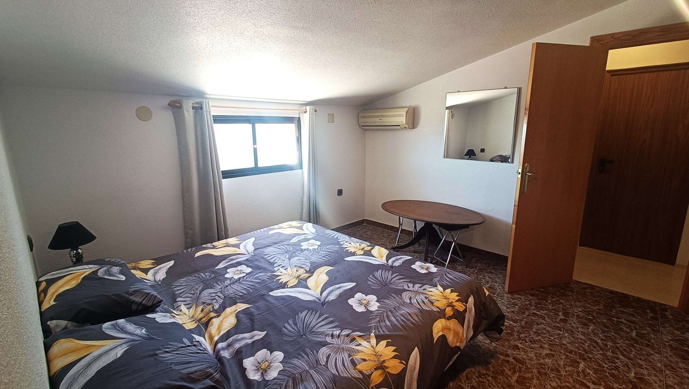 Atemberaubende freistehende Villa mit privatem Pool, separatem Gästeappartement, Garage und Kellerräumen am Stadtrand von Crevillent - 27