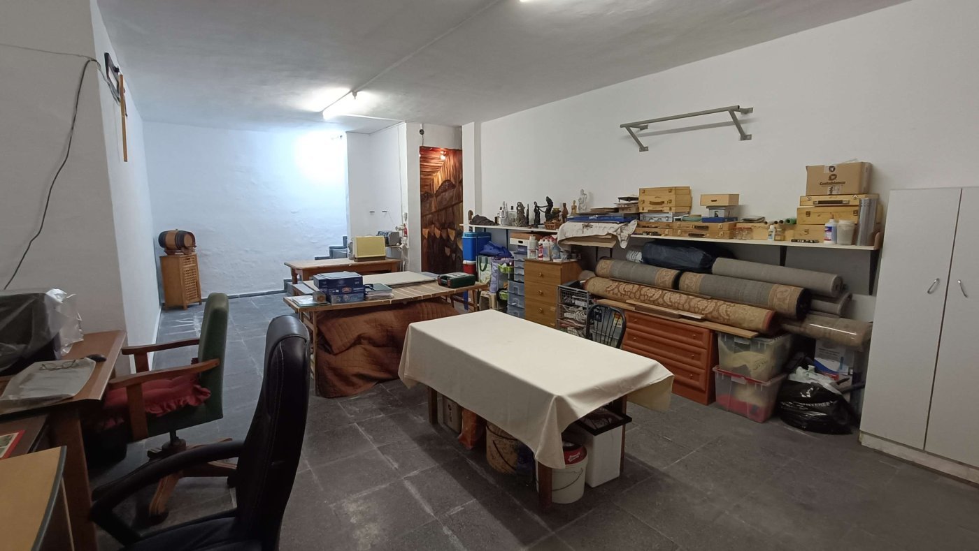 Atemberaubende freistehende Villa mit privatem Pool, separatem Gästeappartement, Garage und Kellerräumen am Stadtrand von Crevillent - 33