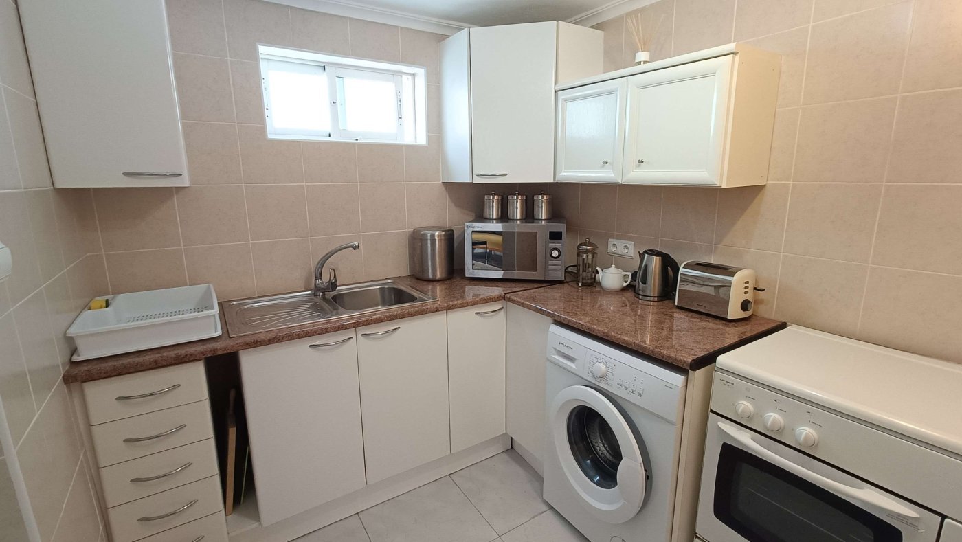 Atemberaubende freistehende Villa mit privatem Pool, separatem Gästeappartement, Garage und Kellerräumen am Stadtrand von Crevillent - 44