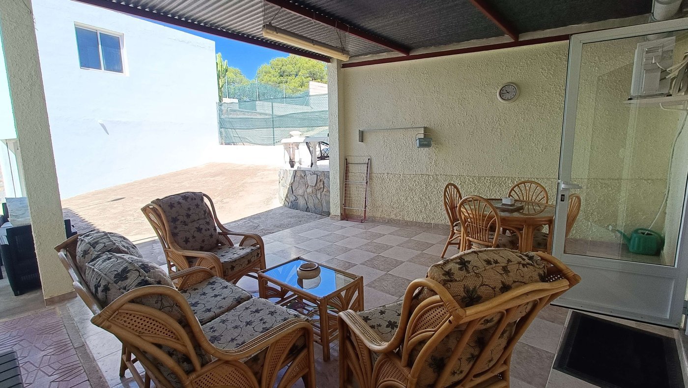 Atemberaubende freistehende Villa mit privatem Pool, separatem Gästeappartement, Garage und Kellerräumen am Stadtrand von Crevillent - 40
