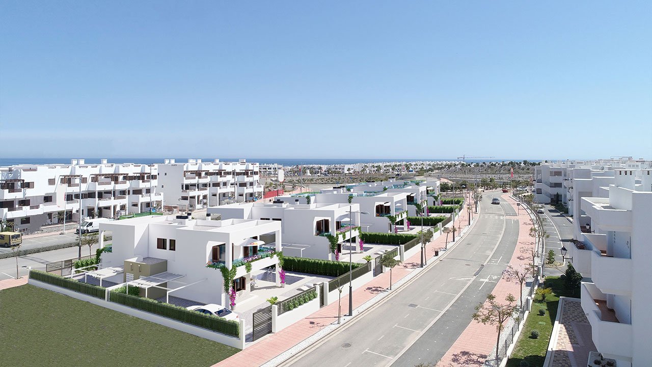 Doppelhaushälften mit 3 Schlafzimmern, 2 Bädern, Keller, Dachterrasse mit Meerblick und optionalem Privatpool nur 400 m vom Strand - 3