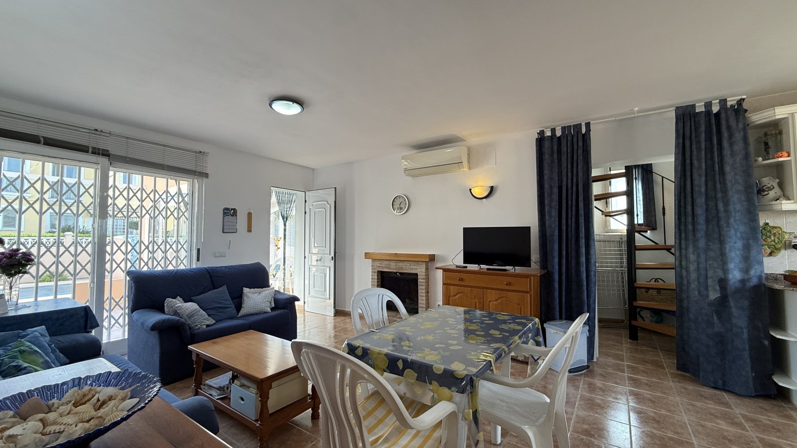 Sonnige 3 Schlafzimmer-Villa mit Pool - 5