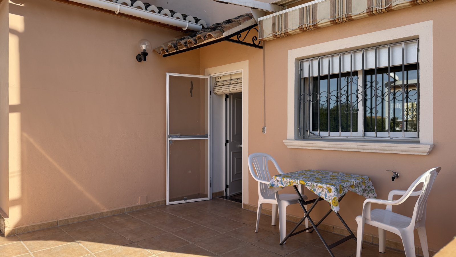 Sonnige 3 Schlafzimmer-Villa mit Pool - 16