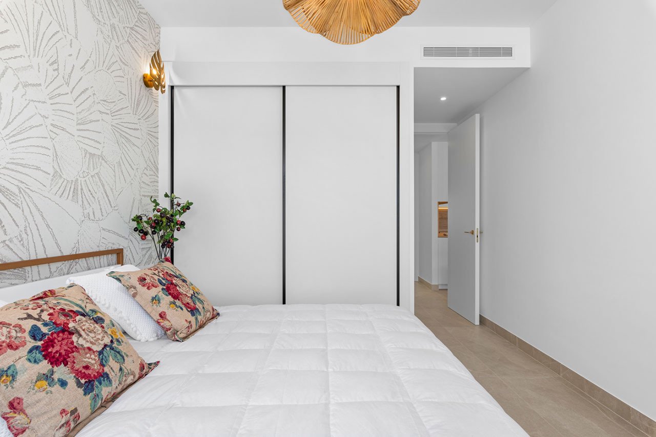 Appartements mit 2 Schlafzimmern, 2 Bädern, Einbauküchen mit Elektrogeräten und Gemeinschaftspool - 15