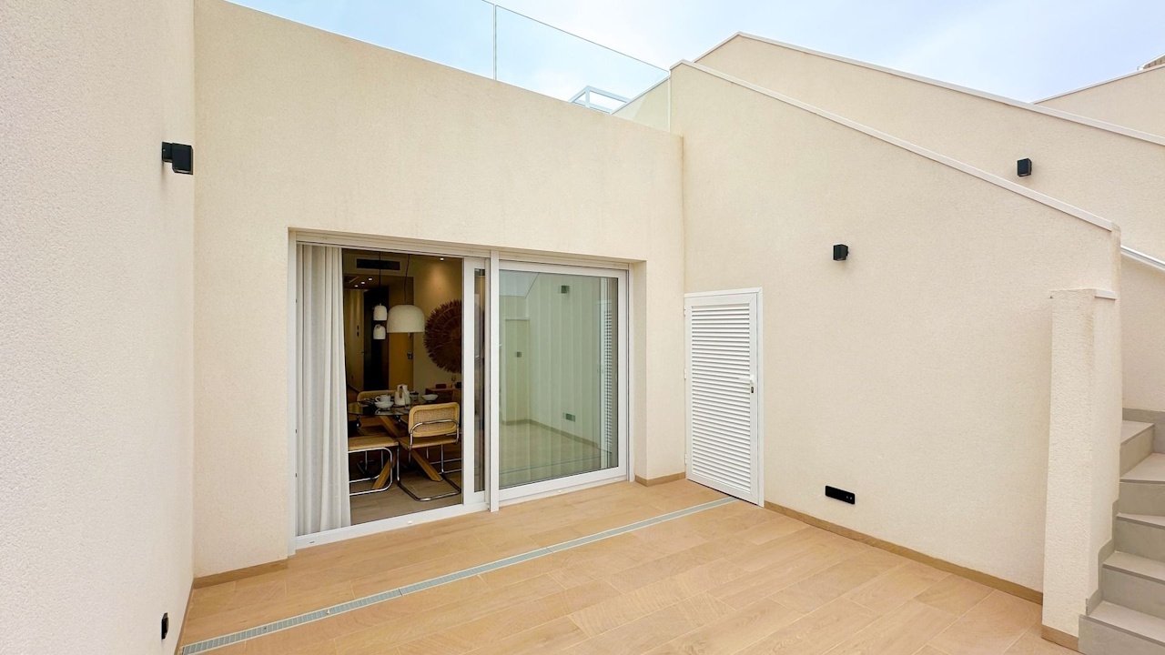 Obergeschoss-Wohnungen mit 2 Schlafzimmern, 2 Bädern, Dachterrasse, Klimaanlage und Gemeinschaftspool in der wunderschönen Golfanlage La Finca Resort - 12