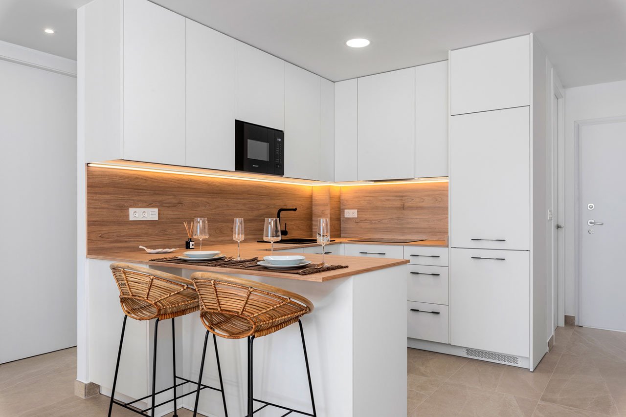 Appartements mit 4 Schlafzimmern, 2 Bädern, Einbauküchen mit Elektrogeräten und Gemeinschaftspool - 10
