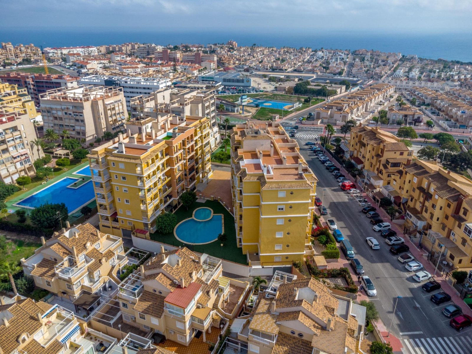 Penthouse-Wohnung mit Terrasse, privater Dachterrasse und freiem Ausblick in Torreblanca - 17