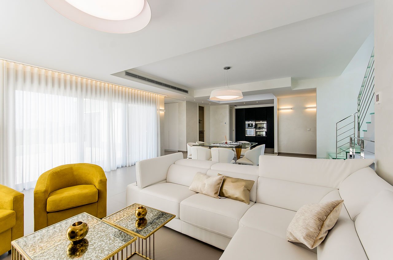 Exklusive Villen mit 3 Schlafzimmern, 3 Bädern, 1 Gäste-WC, Dachterrasse und Privatpool nur 600 m vom Strand - 9