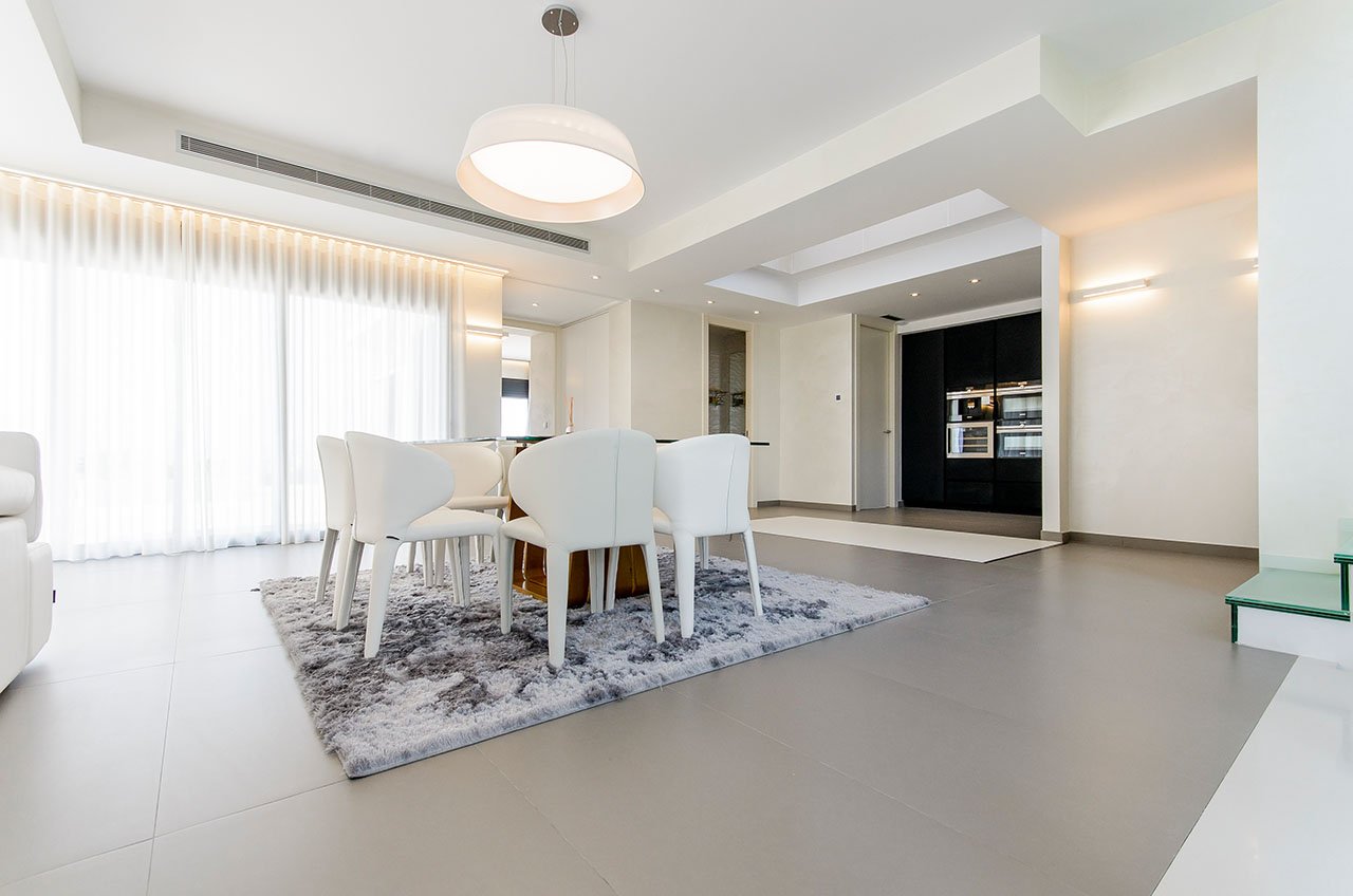 Exklusive Villen mit 3 Schlafzimmern, 3 Bädern, 1 Gäste-WC, Dachterrasse und Privatpool nur 600 m vom Strand - 10
