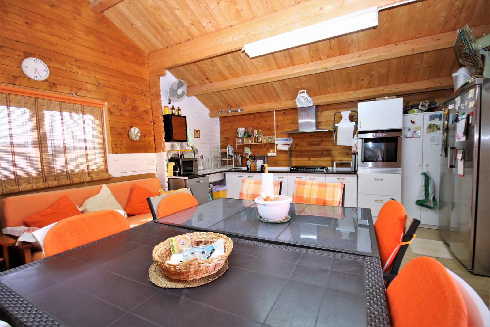 Villa mit 4 Schlafzimmern und großem Pool, auf einem großzügigen Grundstück ohne Stromleitungen und in unmittelbarer Nähe zum Strand - 30