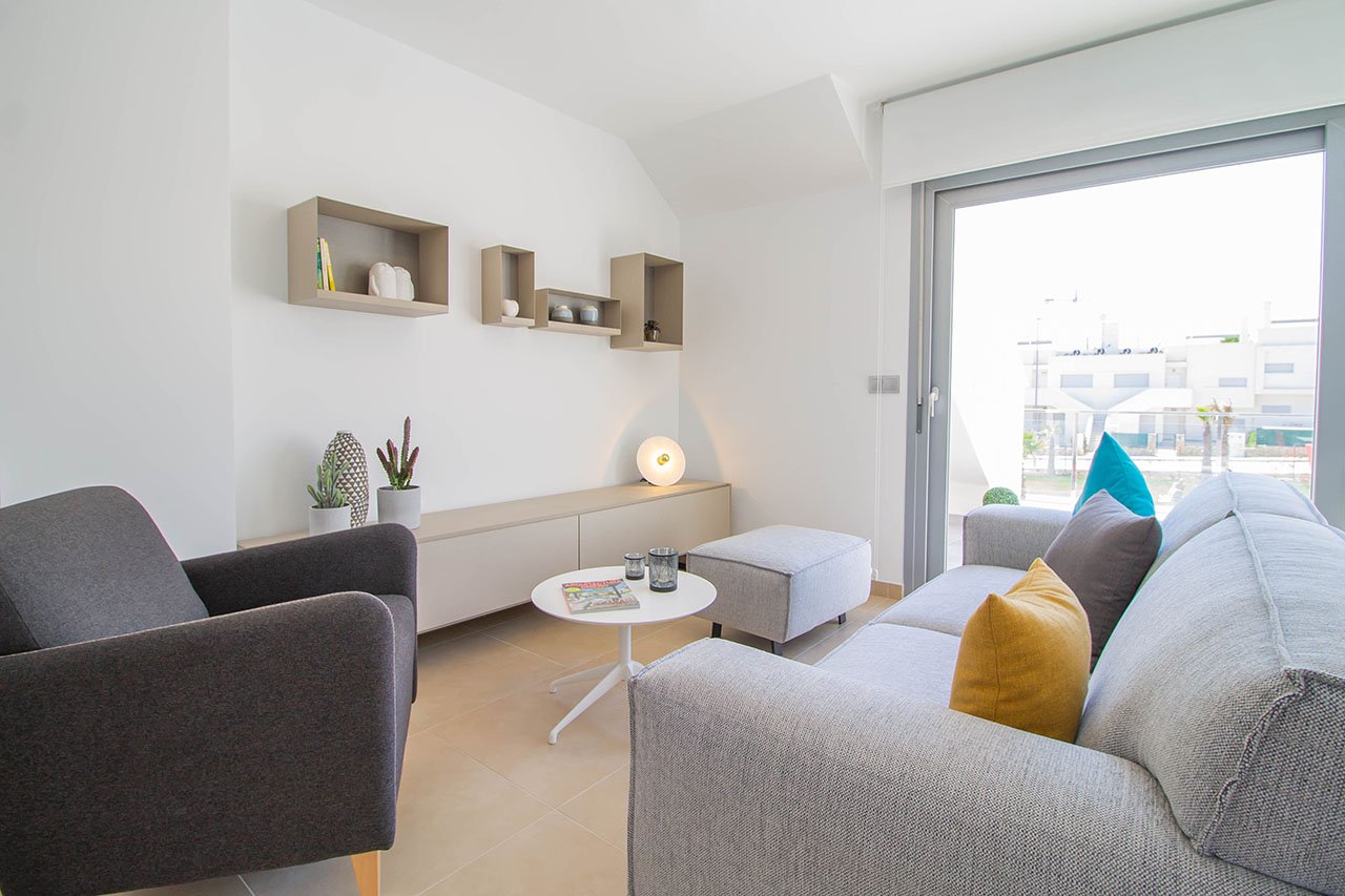 Attraktive und komfortable 3-Zimmer-Obergeschoss-Wohnungen mit Gemeinschaftspool in Golfanlage - 4