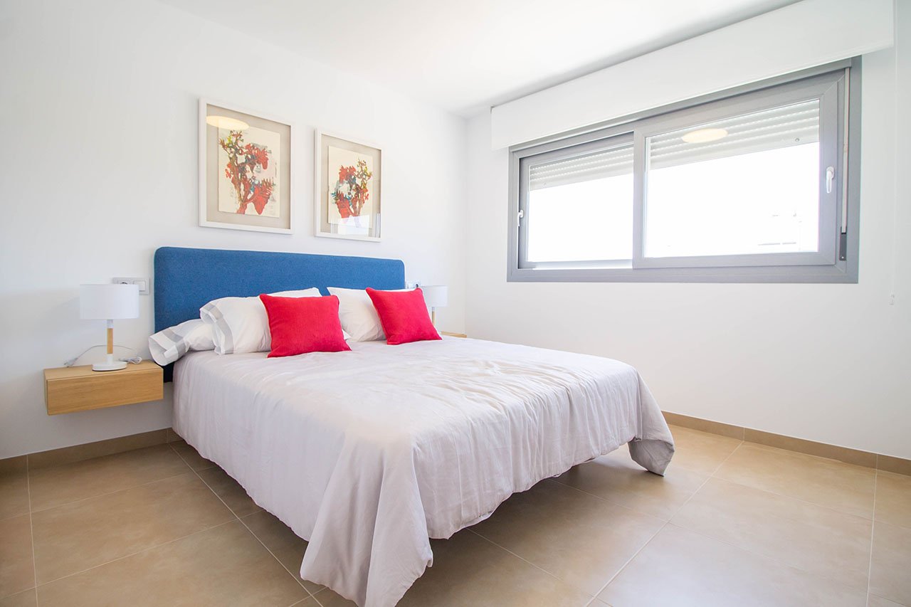 Attraktive und komfortable 3-Zimmer-Obergeschoss-Wohnungen mit Gemeinschaftspool in Golfanlage - 12