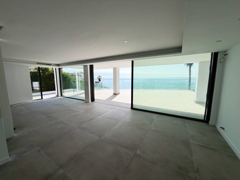 Komplett renovierte Villa direkt am Meer - mit Meer- und Küstenblick! - 7