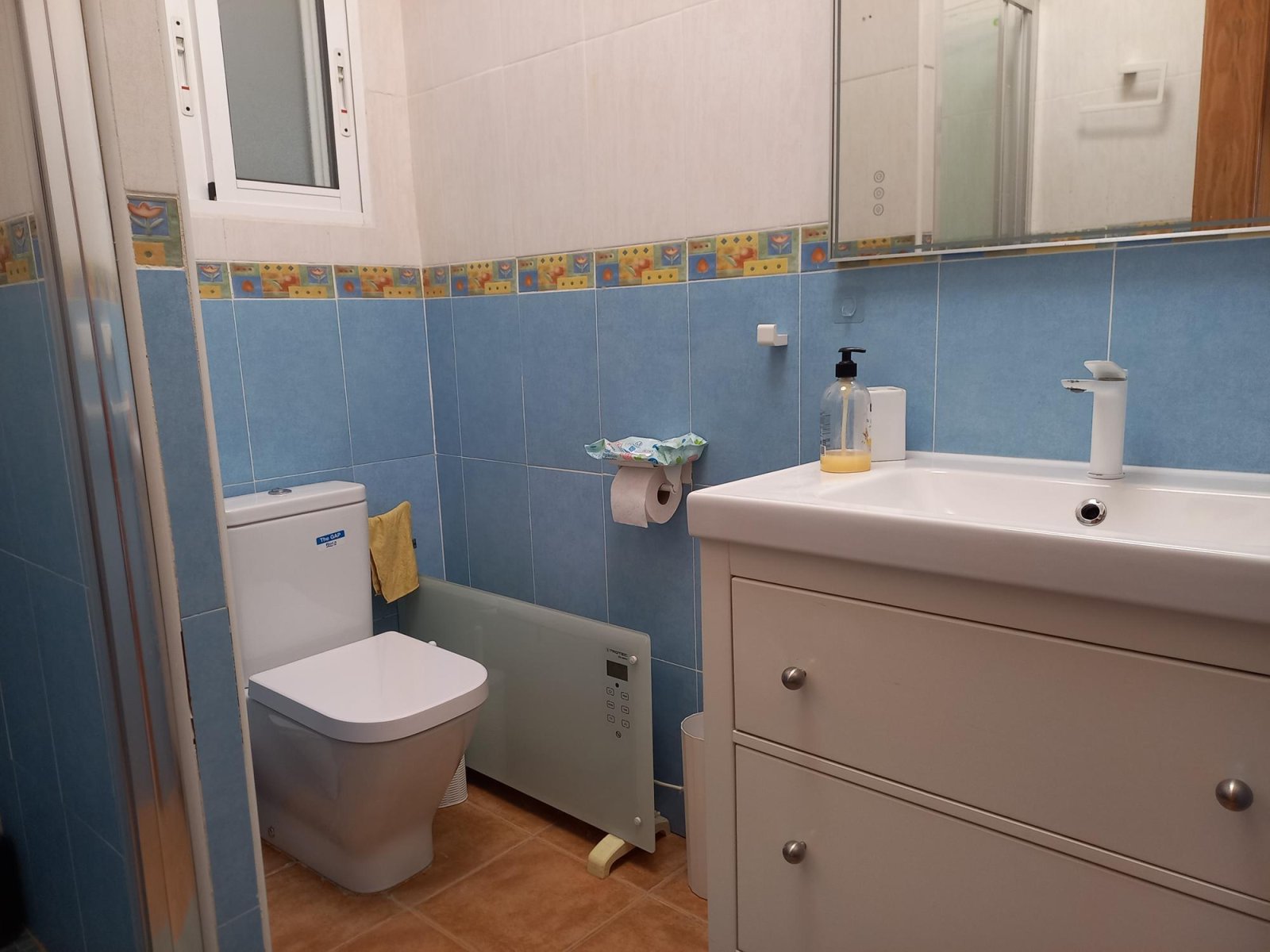 Gepflegtes ebenerdiges Landhaus mit 3 Schlafzimmern, Pool und Gästebereich - 17