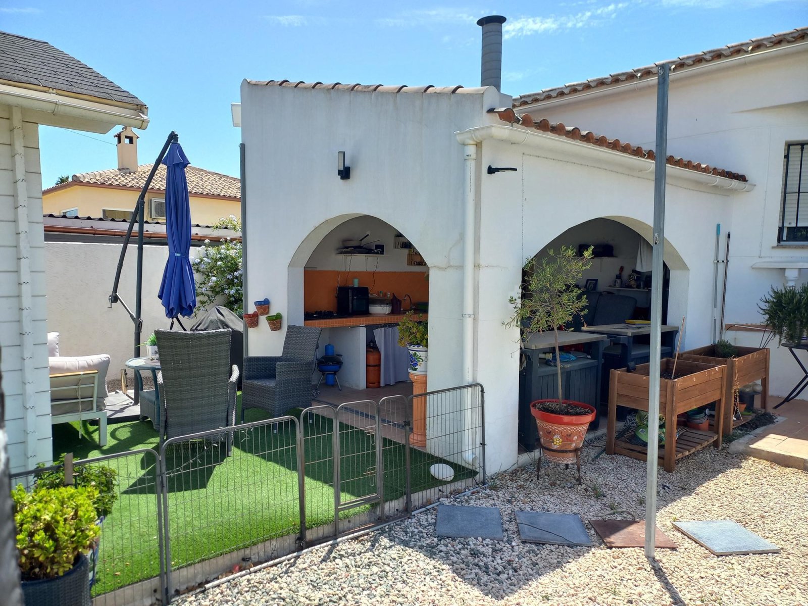 Gepflegtes ebenerdiges Landhaus mit 3 Schlafzimmern, Pool und Gästebereich - 22
