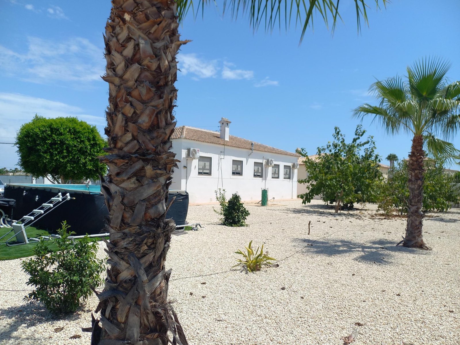 Gepflegtes ebenerdiges Landhaus mit 3 Schlafzimmern, Pool und Gästebereich - 26