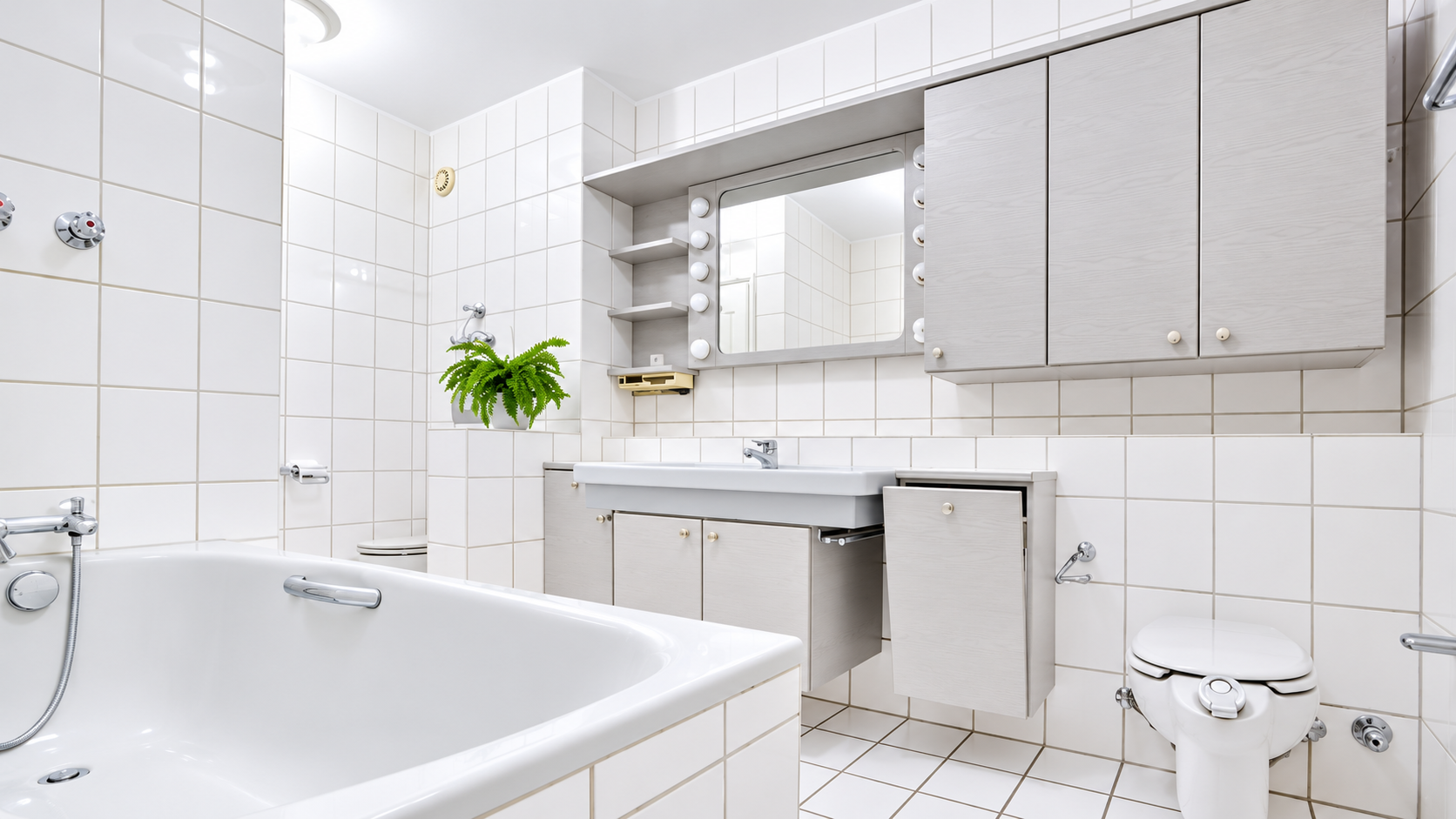 Großzügig wohnen im Grünen - 3-Zimmer-Wohnung mit Balkon in Düsseldorf-Stockum - 6
