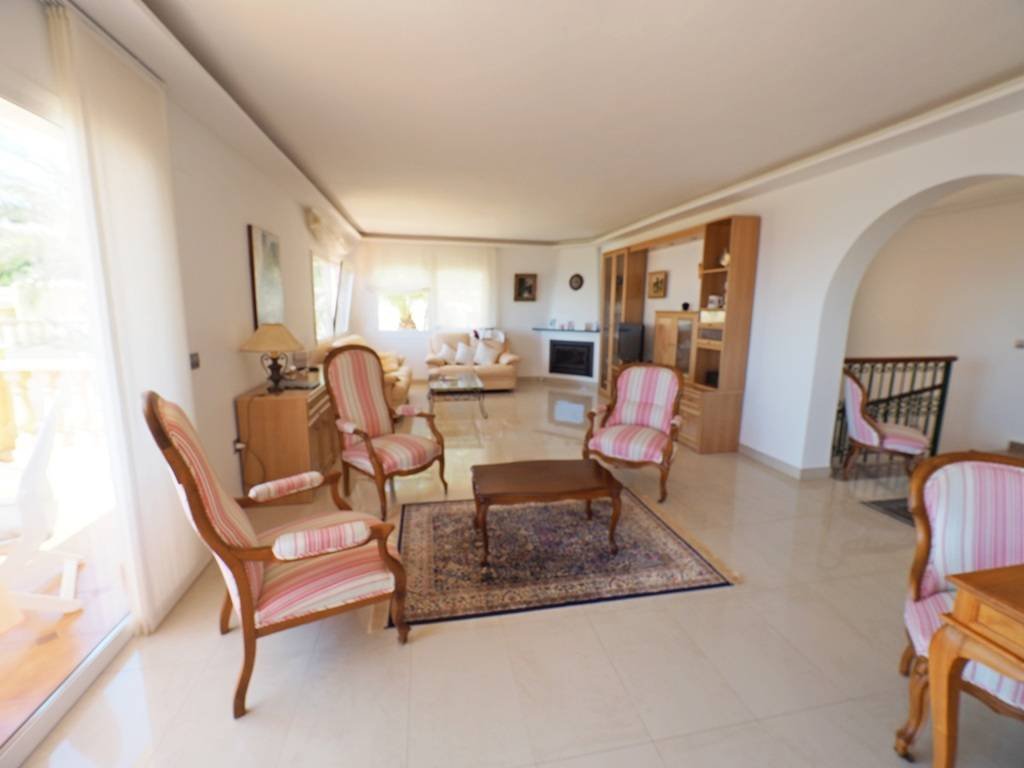 Wunderschöne Villa mit 3 Schlafzimmern, 3 Bädern, Privatpool, Meerblick und direktem Strandzugang - 20