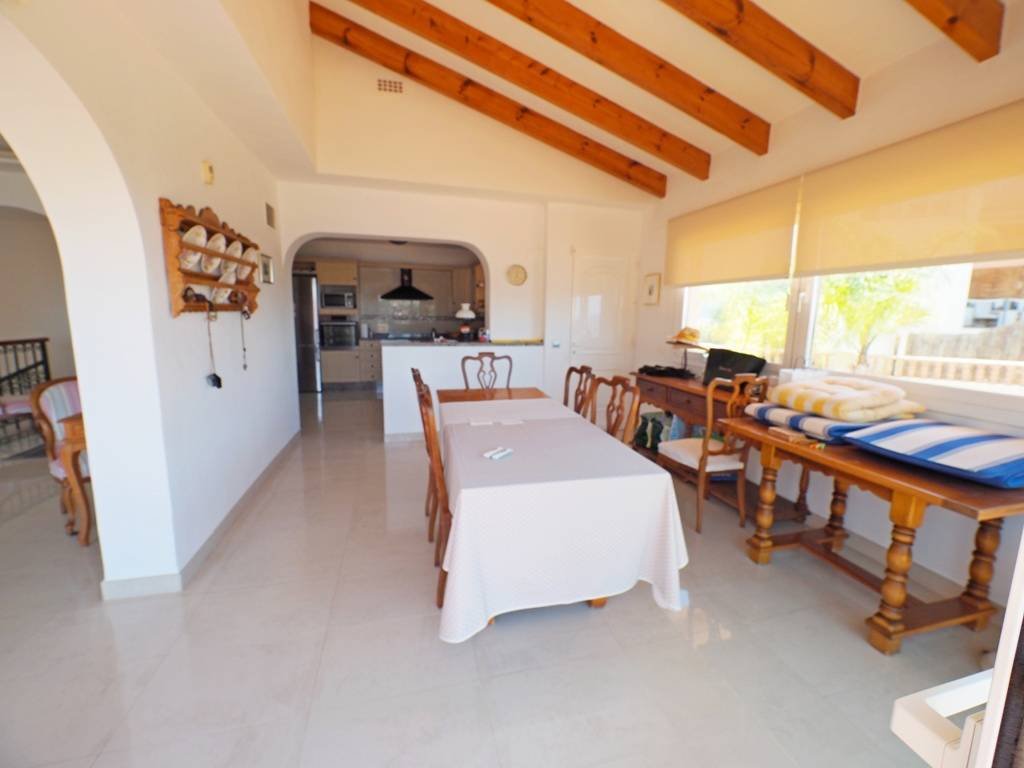 Wunderschöne Villa mit 3 Schlafzimmern, 3 Bädern, Privatpool, Meerblick und direktem Strandzugang - 18